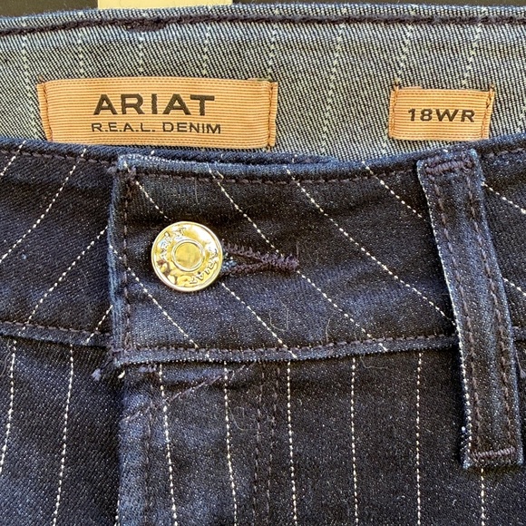 Ariat | Silver Stripe Rinse Jasmine Perfect Rise Flare Womens Jeans size 18R - Picture 4 of 10